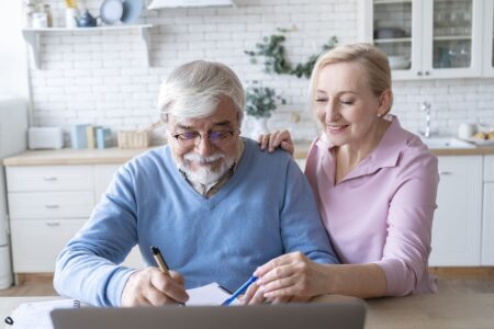 Inscription EHPAD : Faut-il passer par un professionnel ?