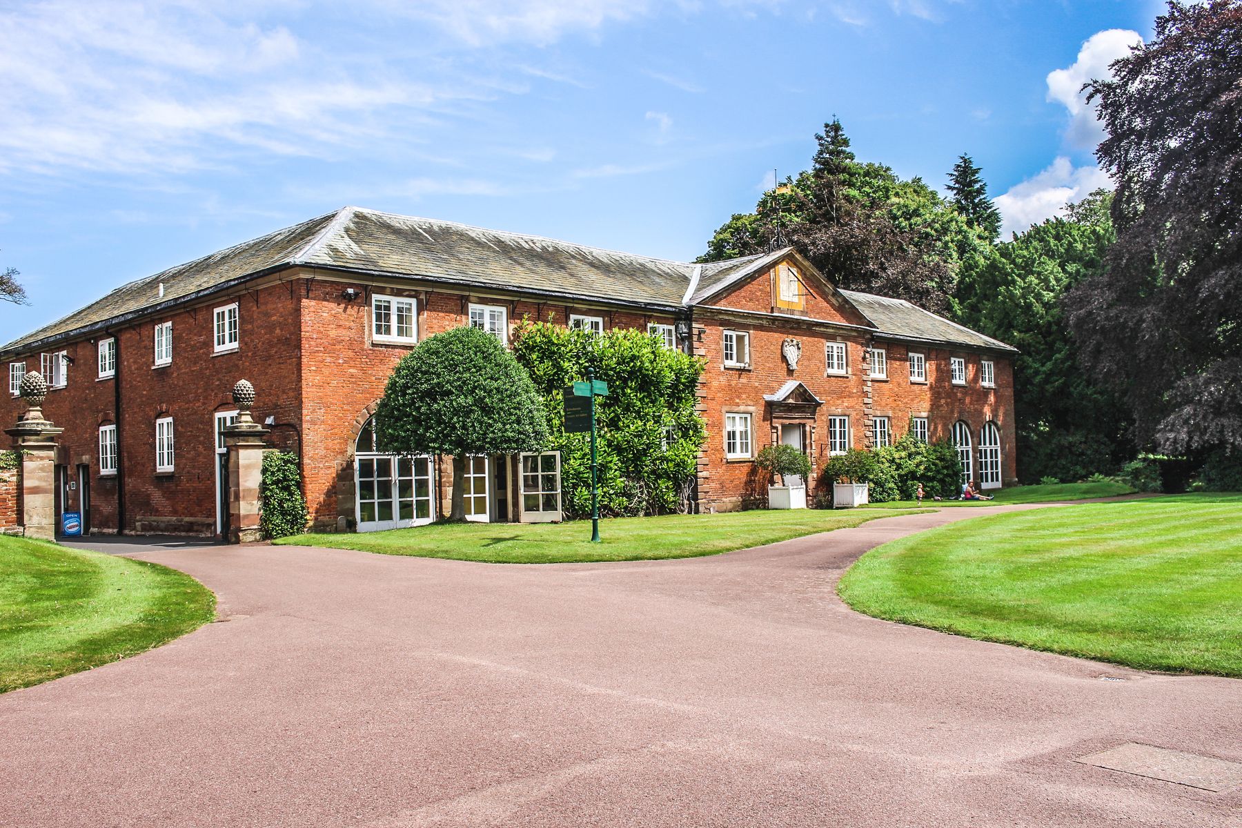 Quels sont les délais pour obtenir une place en maison de retraite ?