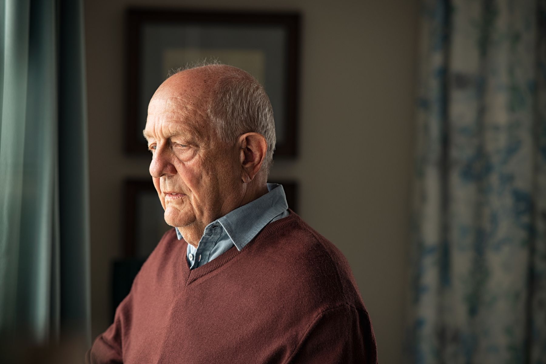 Test Alzheimer : comment détecter les premiers signes à domicile et à quel moment consulter ?