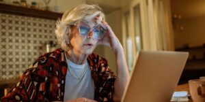 Personne âgée : peut-on vraiment être exonéré de la taxe foncière ? Voici les conditions en 2025