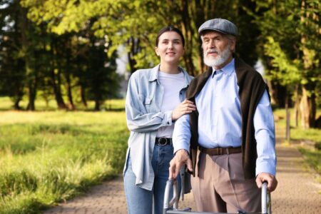 UVP en EHPAD : critères d’entrée, évaluation et processus d’admission (guide clair pour les familles)