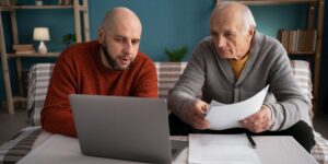 Tarifs aide à domicile 2026 : prix par heure, de quoi dépend le coût, et combien il reste à payer