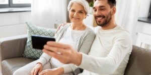 Habilitation familiale et conflit familial : comment protéger un parent quand la famille n’est pas d’accord ?