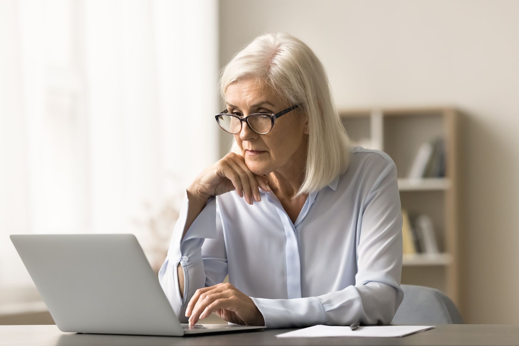 Senior qui touche la pension de réversion