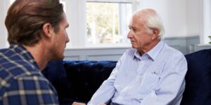 Oxygène à 90 % et troubles de la parole chez une personne de 80 ans : simple alerte ou début de perte d’autonomie lourde ?