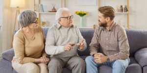 Maison de retraite, EHPAD, résidence seniors : les 10 différences à connaître avant de faire son choix