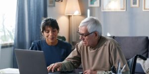 Maison de retraite : voici toutes les réductions d’impôt auxquelles vous avez droit en 2026