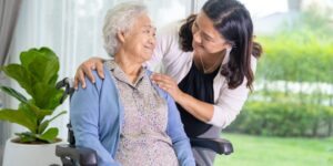 PCH aidant familial 2026 : qui peut en bénéficier et combien peut-on réellement toucher ?