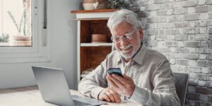 Résidences seniors : pourquoi les prix varient de 800 à 3 500 € selon les régions et comment anticiper le budget réel