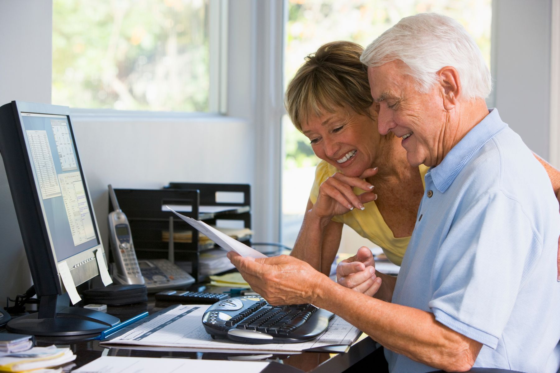 Seniors qui bénéficient des aides des départements et des communes